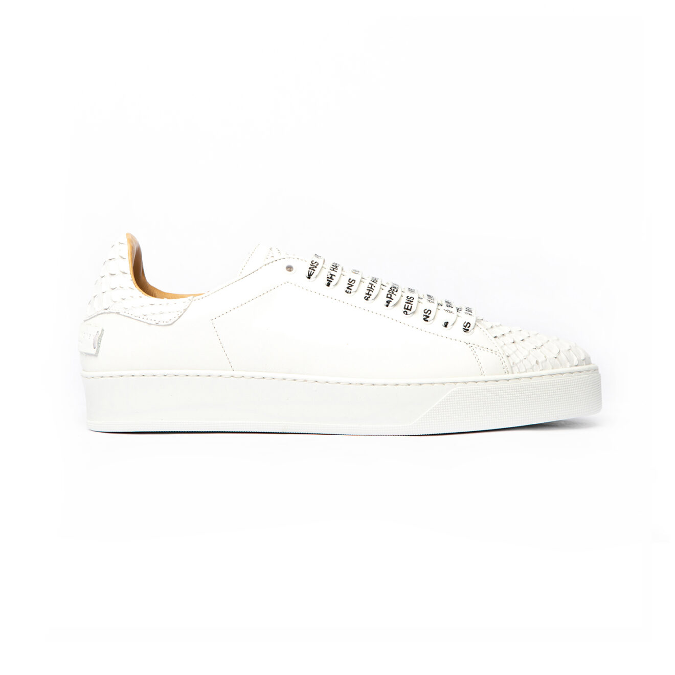 Tristan Cap White on Cremino Sh%# Happens